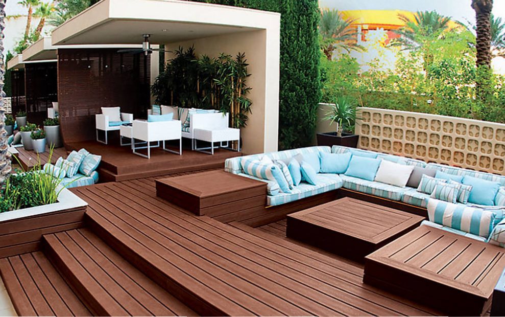 The basic differences and benefits of Decking Oils and Decking Stains.